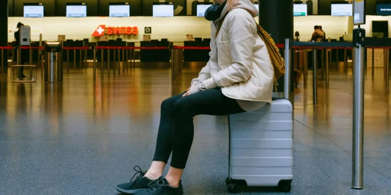 SANTÉ - Porter un legging pendant le voyage peut entraîner des problèmes de santé à éviter !
