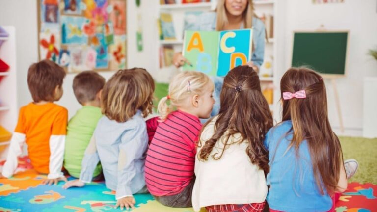 Crèches en détresse : « Diplômé ou non, vous pouvez venir ! »
