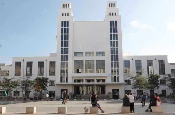 Villeurbanne augmente le salaire minimum des agents municipaux à 1 632 euros nets