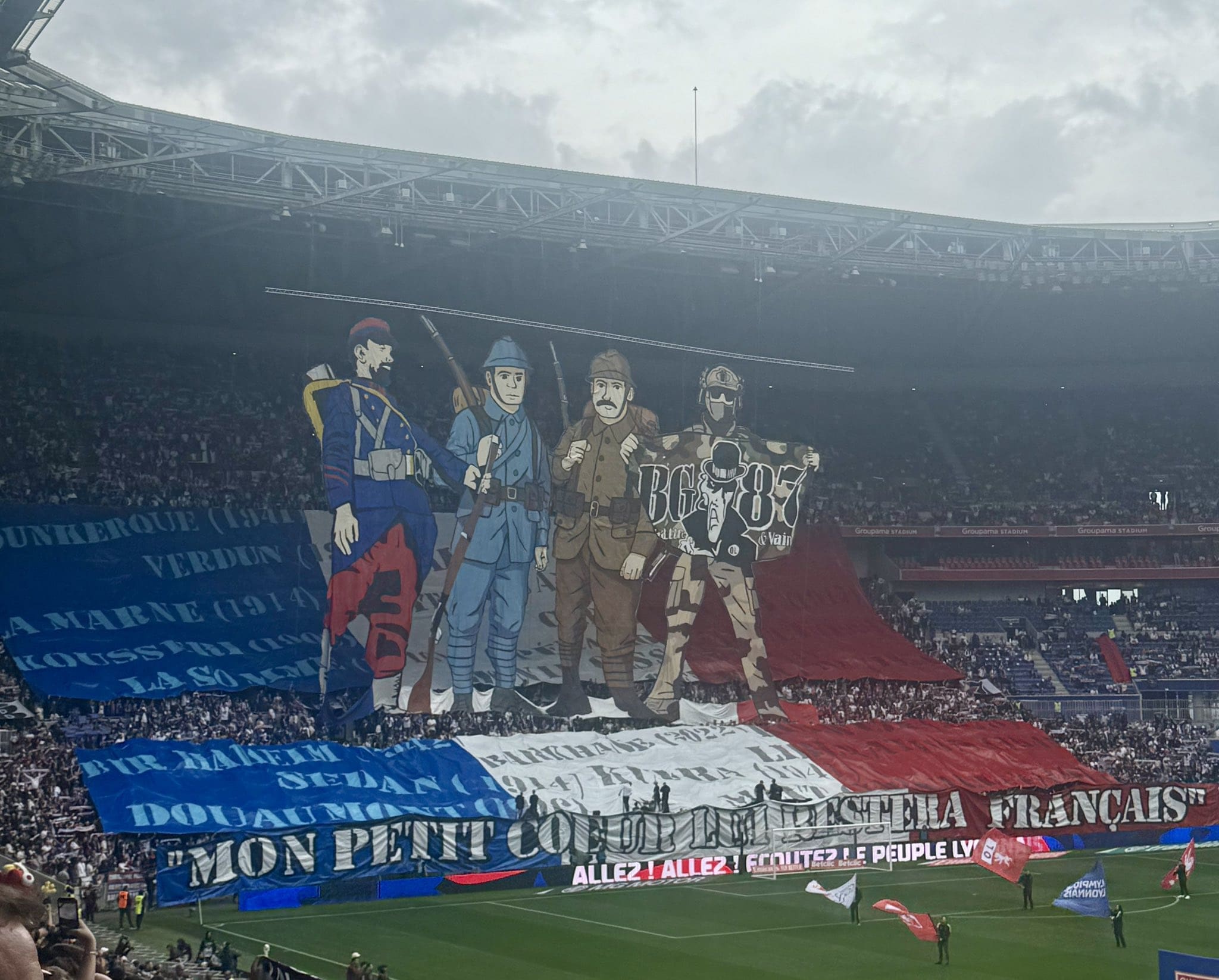 — L&Rsquo;Olympique Lyonnais Perd Le Match Qu&Rsquo;Il Ne Fallait Pas Dans La Course À La Ligue Des Champions