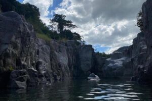 Trois touristes américains secourus dans une rivière à Porto Rico, frappée par de fortes pluies