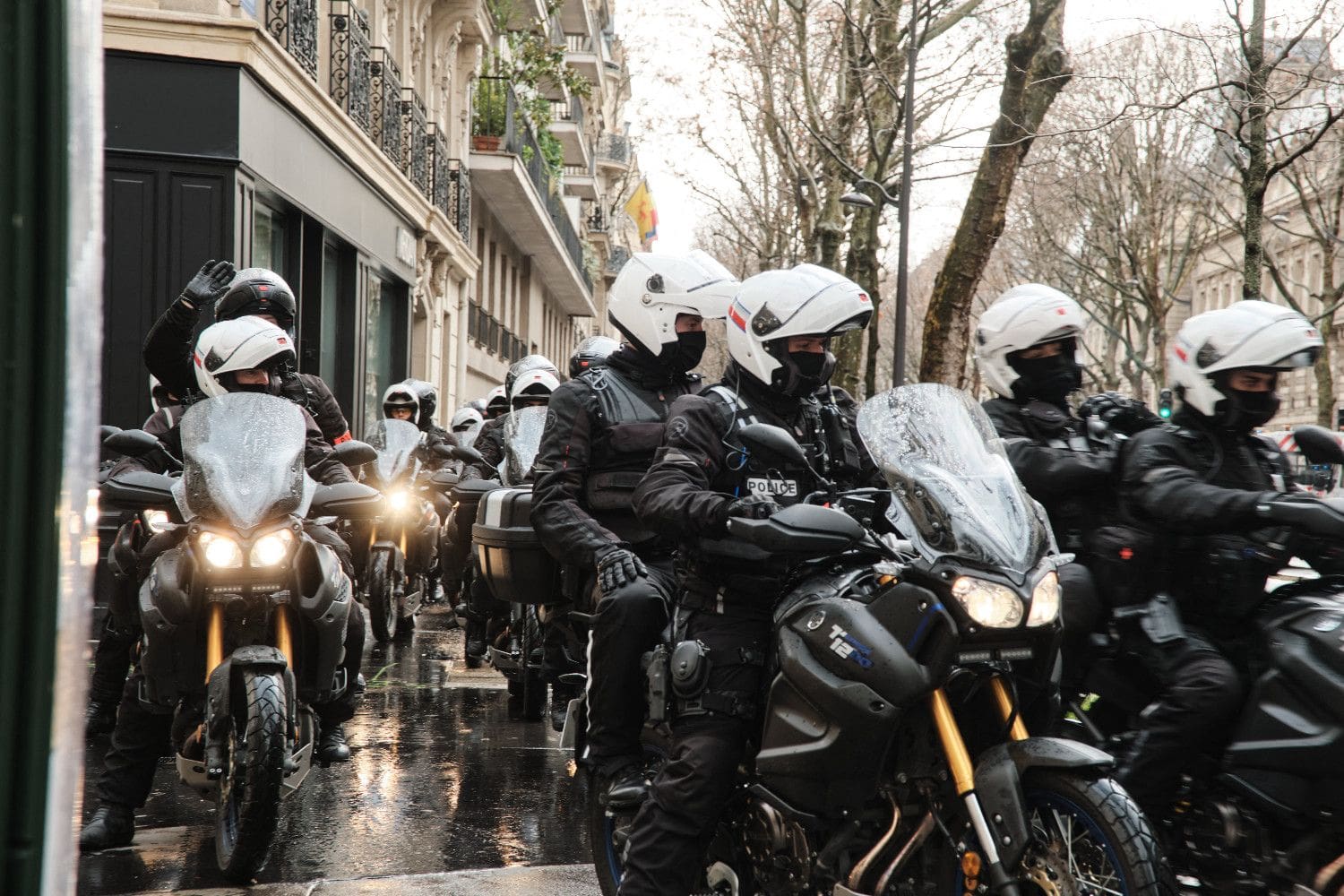 Brav-M : deux motards condamnés pour violences lors d’une manifestation