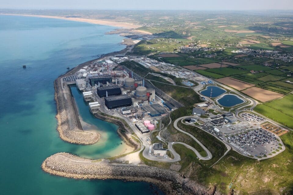 Flamanville : le réacteur n°1 redémarre, une première historique pour la centrale