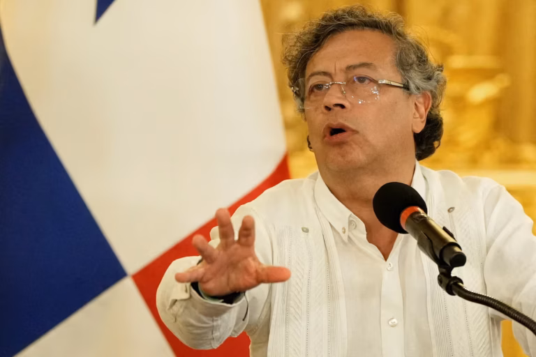 La Colombie rejoint l’initiative chinoise « Une Ceinture, une Route », annonce Gustavo Petro