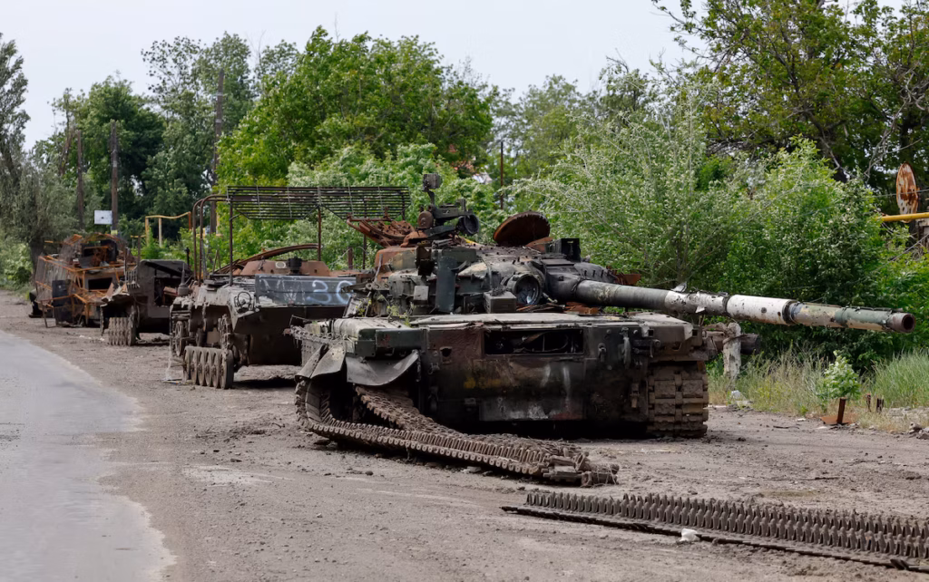 Trump met en garde Poutine : « Il joue avec le feu » alors que la Russie avance en Ukraine