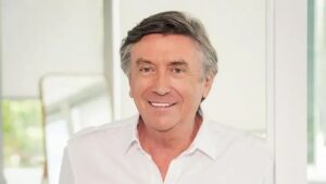 Jacques Legros, qui présentera son dernier JT vendredi, se confie sur son rôle de joker à TF1 : “Je ne convoitais pas le poste de Jean-Pierre Pernaut”