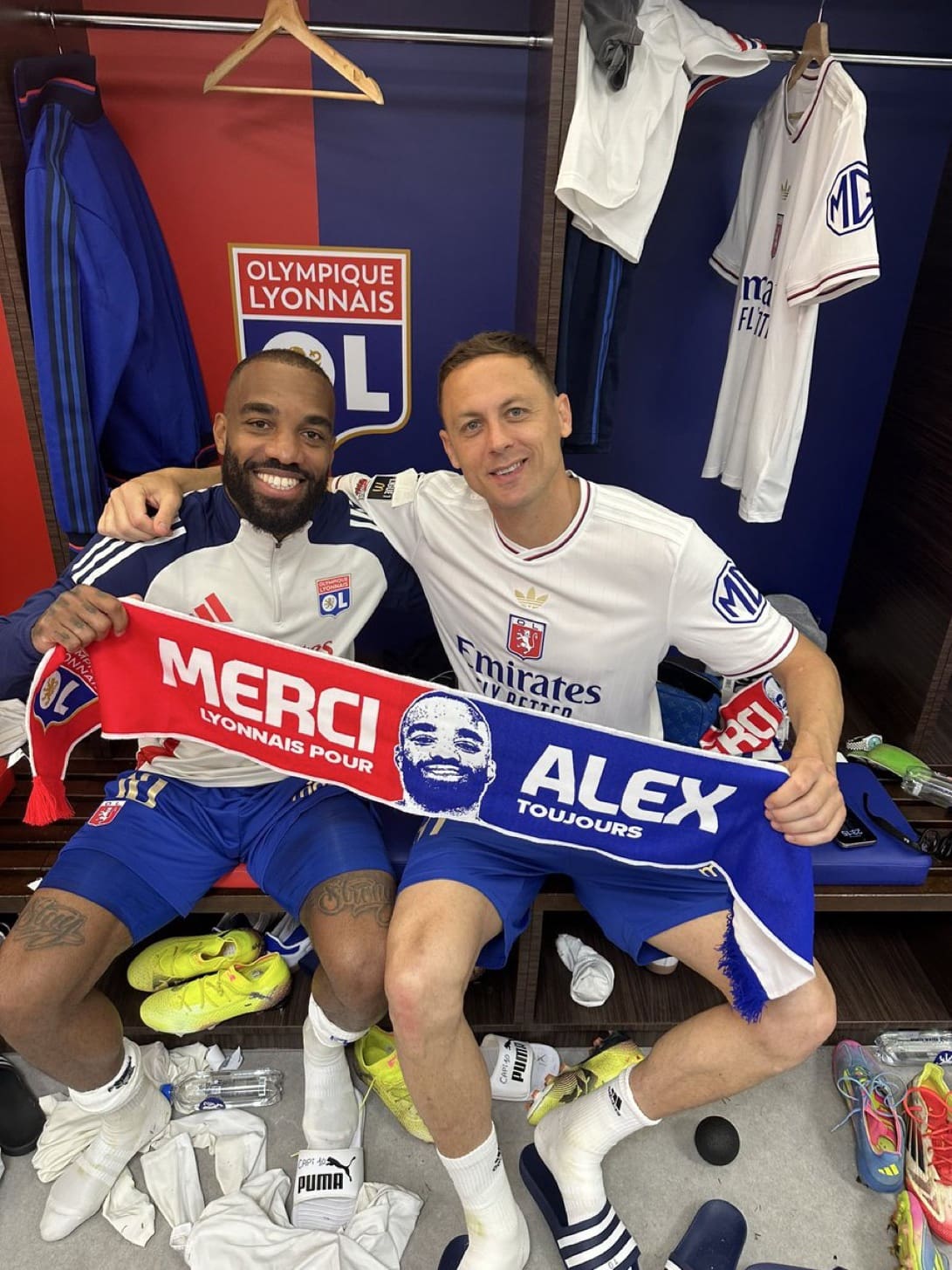 Alexandre Lacazette Et Nemanja Matic Une Dernière Fois Réunis À L'Ol