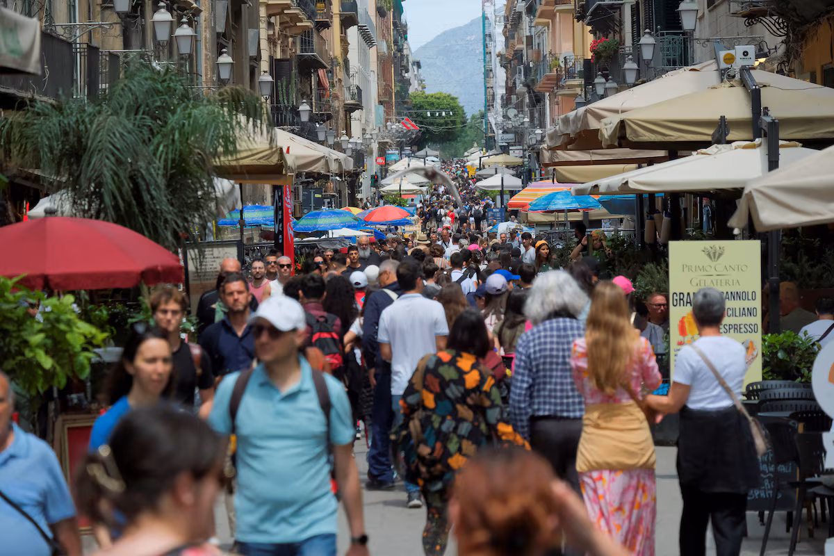 Face à l’afflux touristique, le sud de l’Italie transforme la foule en opportunité