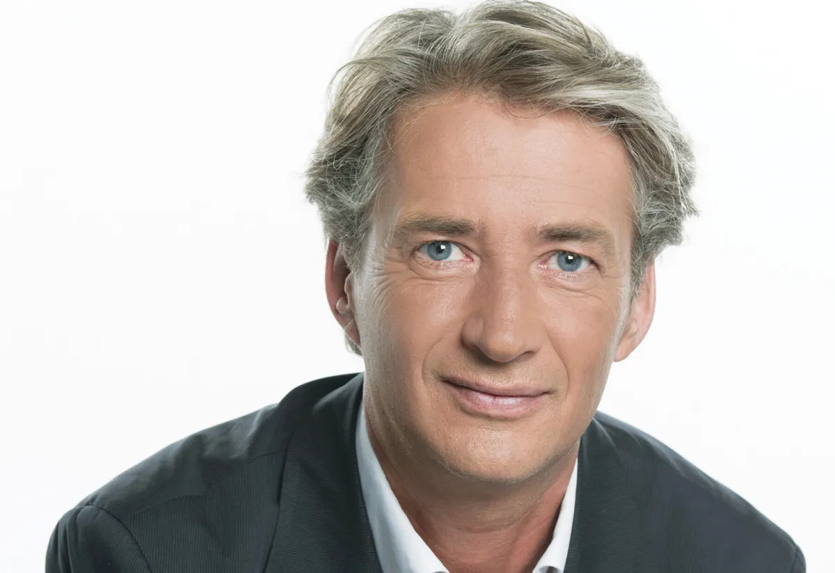 Nicolas Poincaré rejoint BFMTV pour incarner la marque de reportages « Ligne rouge »