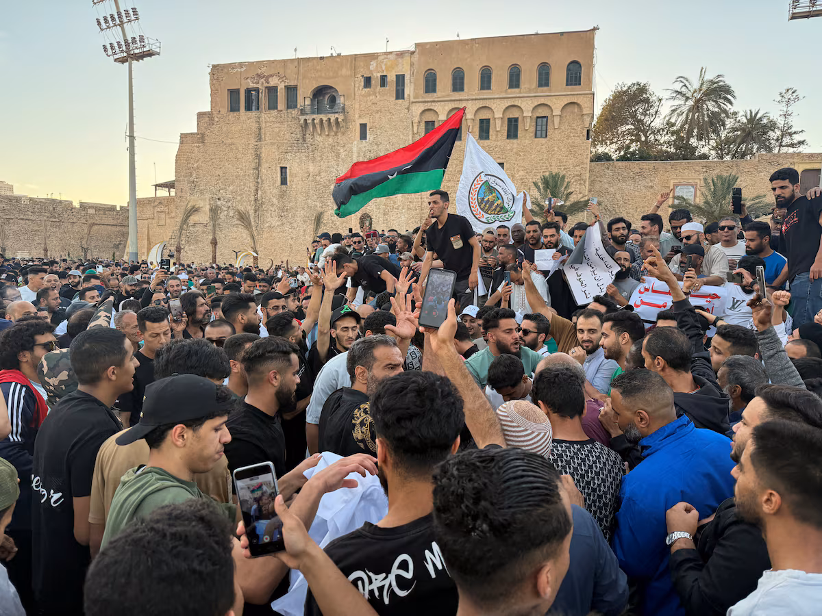 Libye : des manifestations massives à Tripoli exigent la démission du Premier ministre Dbeibah et de plusieurs ministres