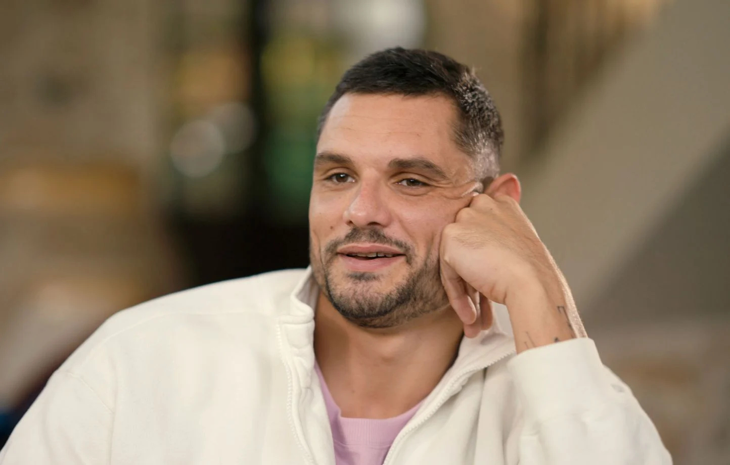 Florent Manaudou, de la nage à la scène : bientôt comédien sur France 3