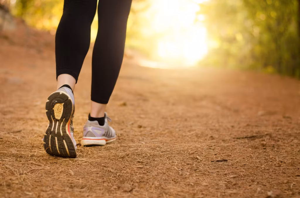 Marcher à bon rythme, un réflexe simple pour protéger son cœur