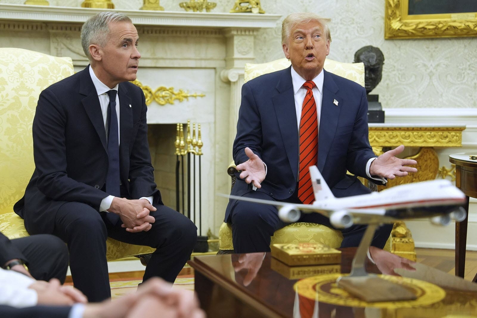 Carney résiste à Trump à la Maison-Blanche : « Le Canada ne sera jamais à vendre »