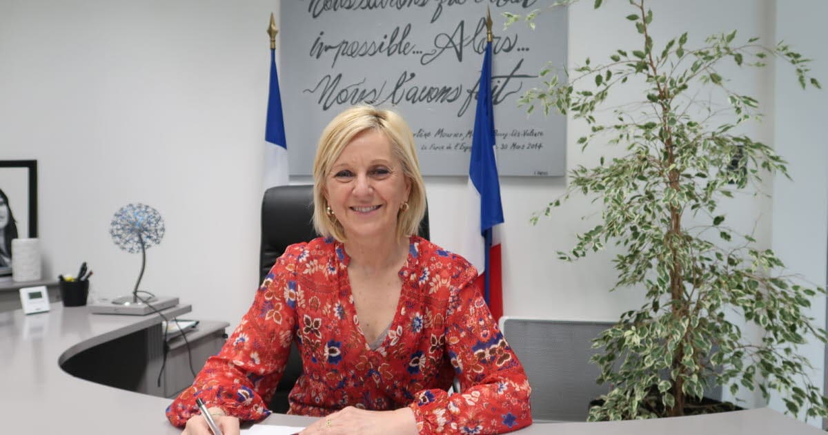 Mariage d’un sans-papiers : la maire de Bourg-lès-Valence refuse !