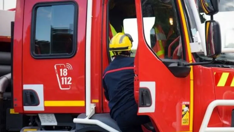 Gironde : deux maisons foudroyées, les pompiers mobilisés