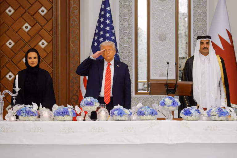 Trump annonce un investissement qatari de 10 milliards de dollars dans une base aérienne américaine