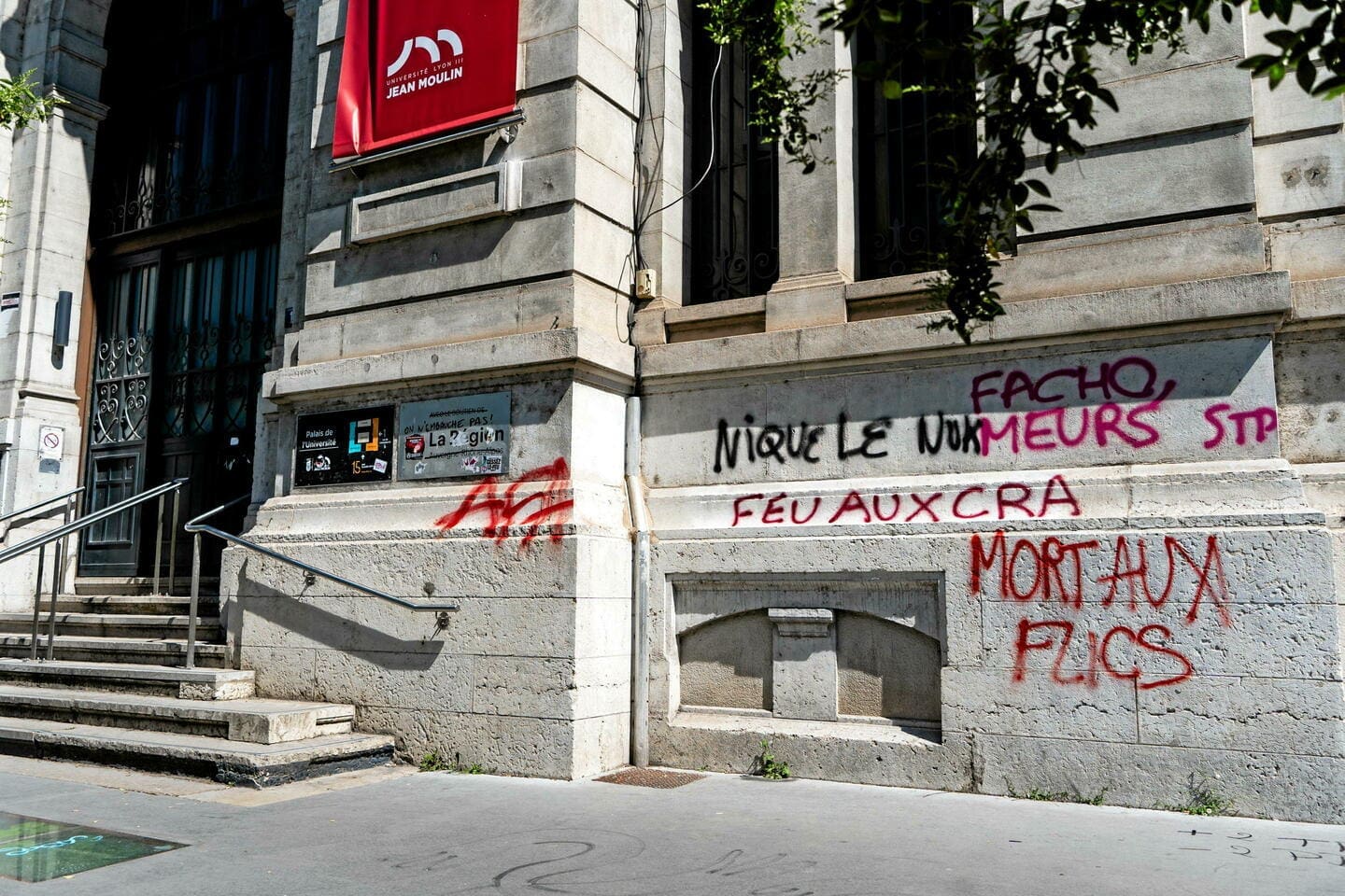 Lyon 2 : le vice-président visé par une enquête pour apologie du terrorisme