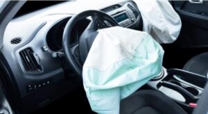 Danger de mort ! Airbags Takata: le gouvernement ordonne l'immobilisation de 800.000 véhicules supplémentaires en France