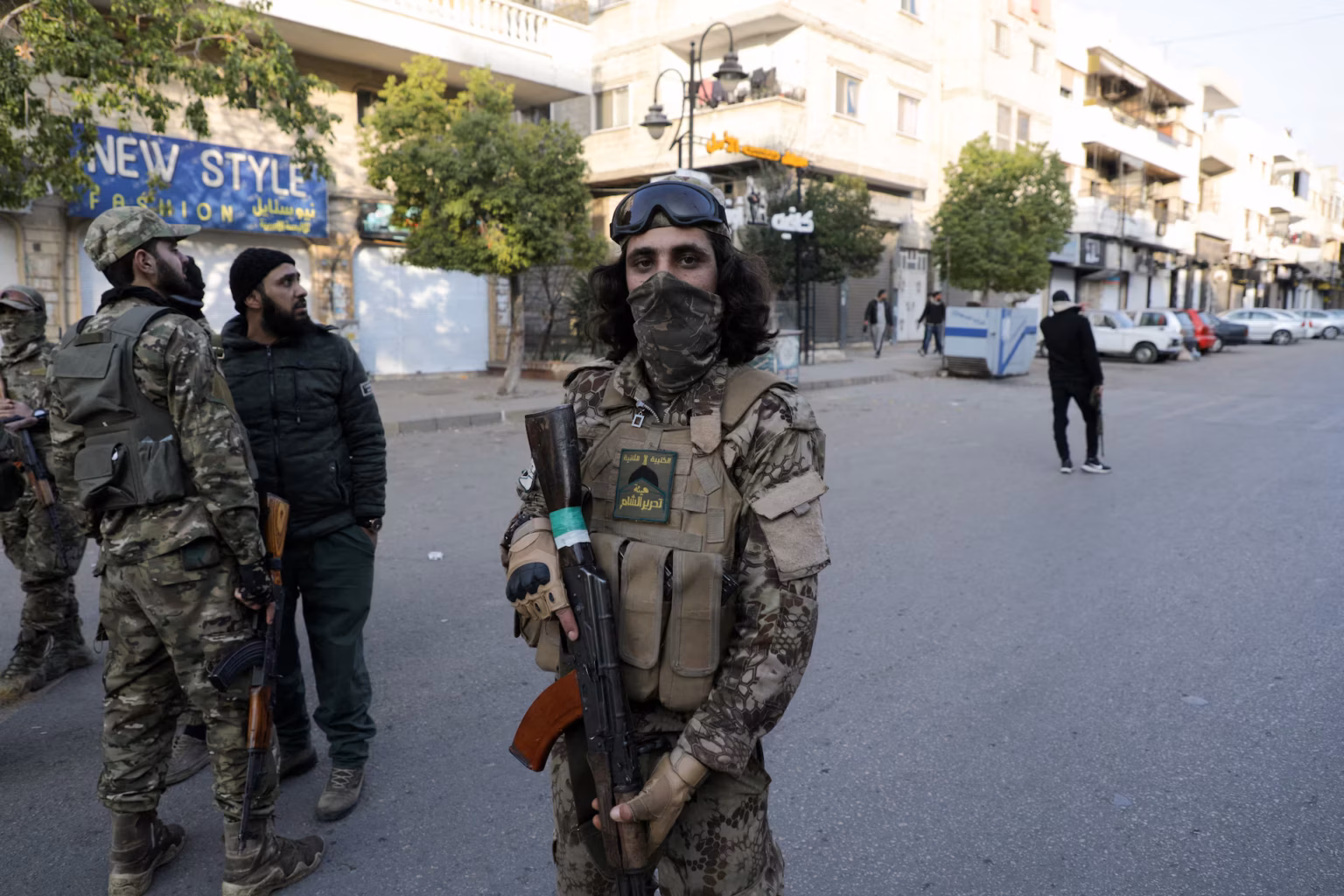 « Elle ne reviendra pas » : des femmes alaouites enlevées dans les rues de Syrie après la chute d’Assad