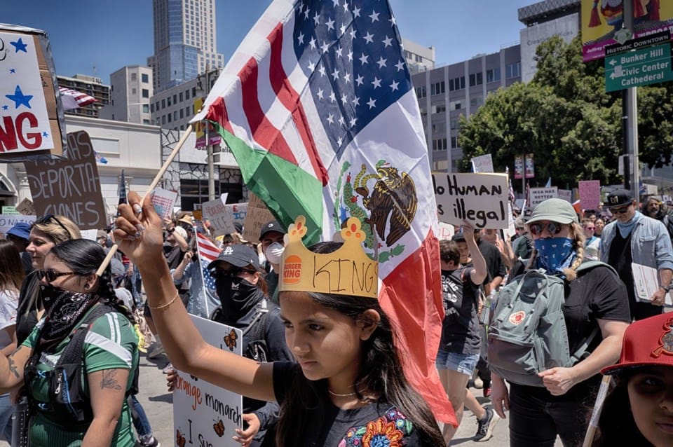 Des millions d’Américains descendent dans la rue contre Trump : « Nous ne voulons pas de rois »