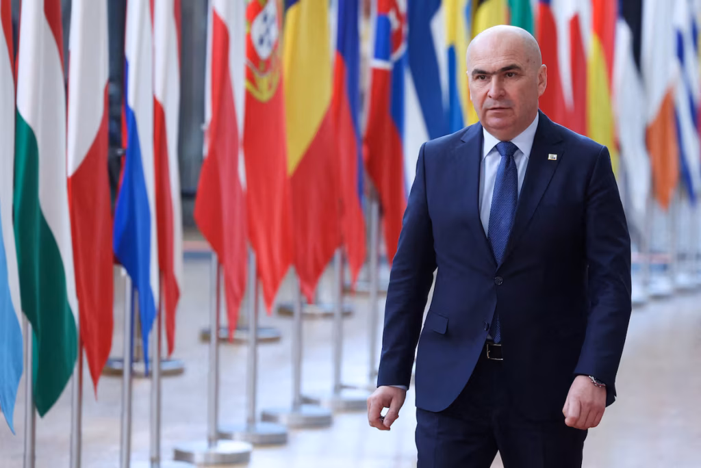 Roumanie : le nouveau gouvernement de coalition remporte le vote de confiance du Parlement