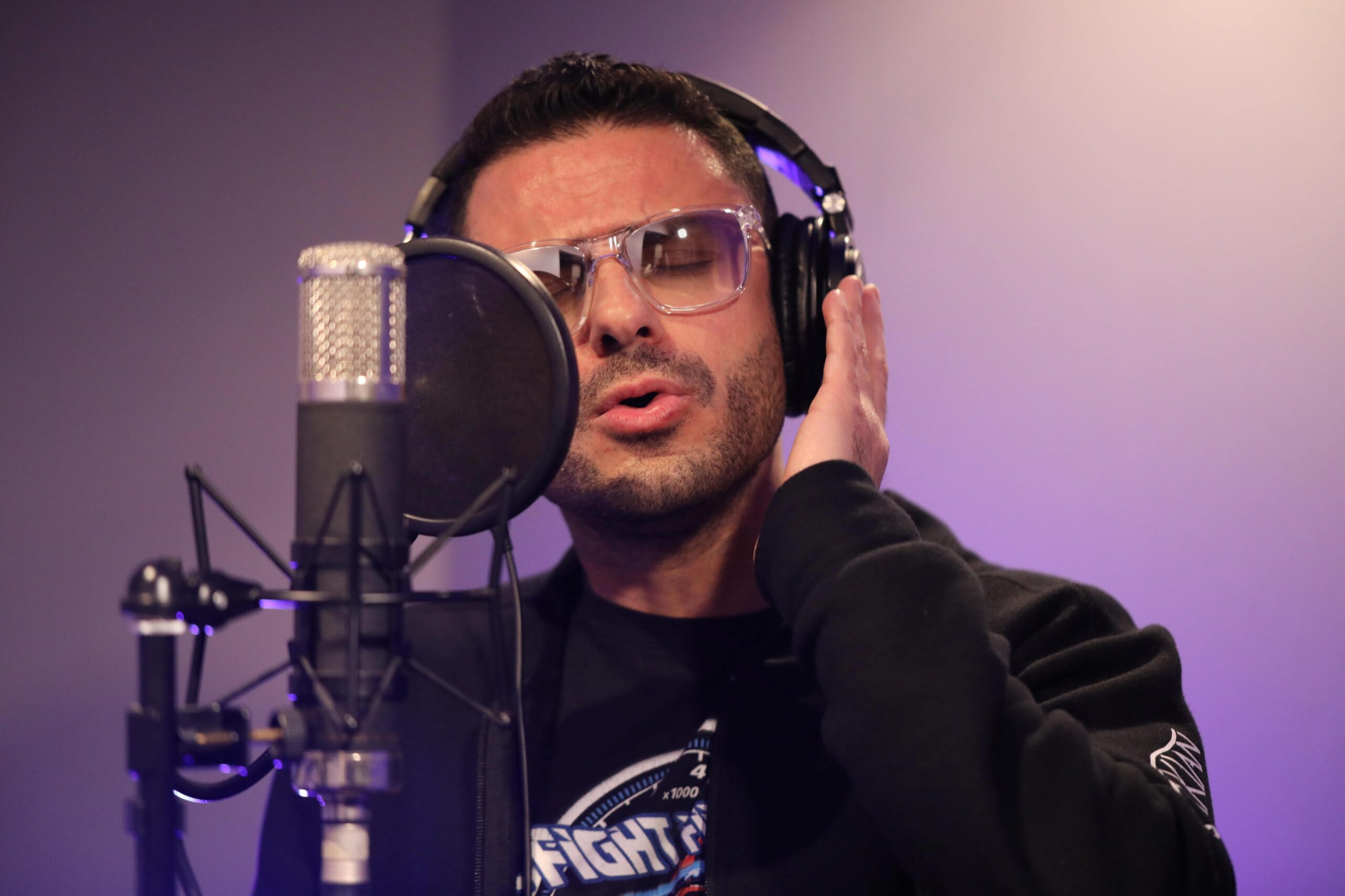 "J’ai Dû Foirer Tous Les Castings De Ma Vie ! Et Gagner Tous Les Concours De Chants Auxquels J’ai Participé"