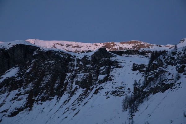Massif des Écrins : deux alpinistes meurent après une chute de 200 mètres