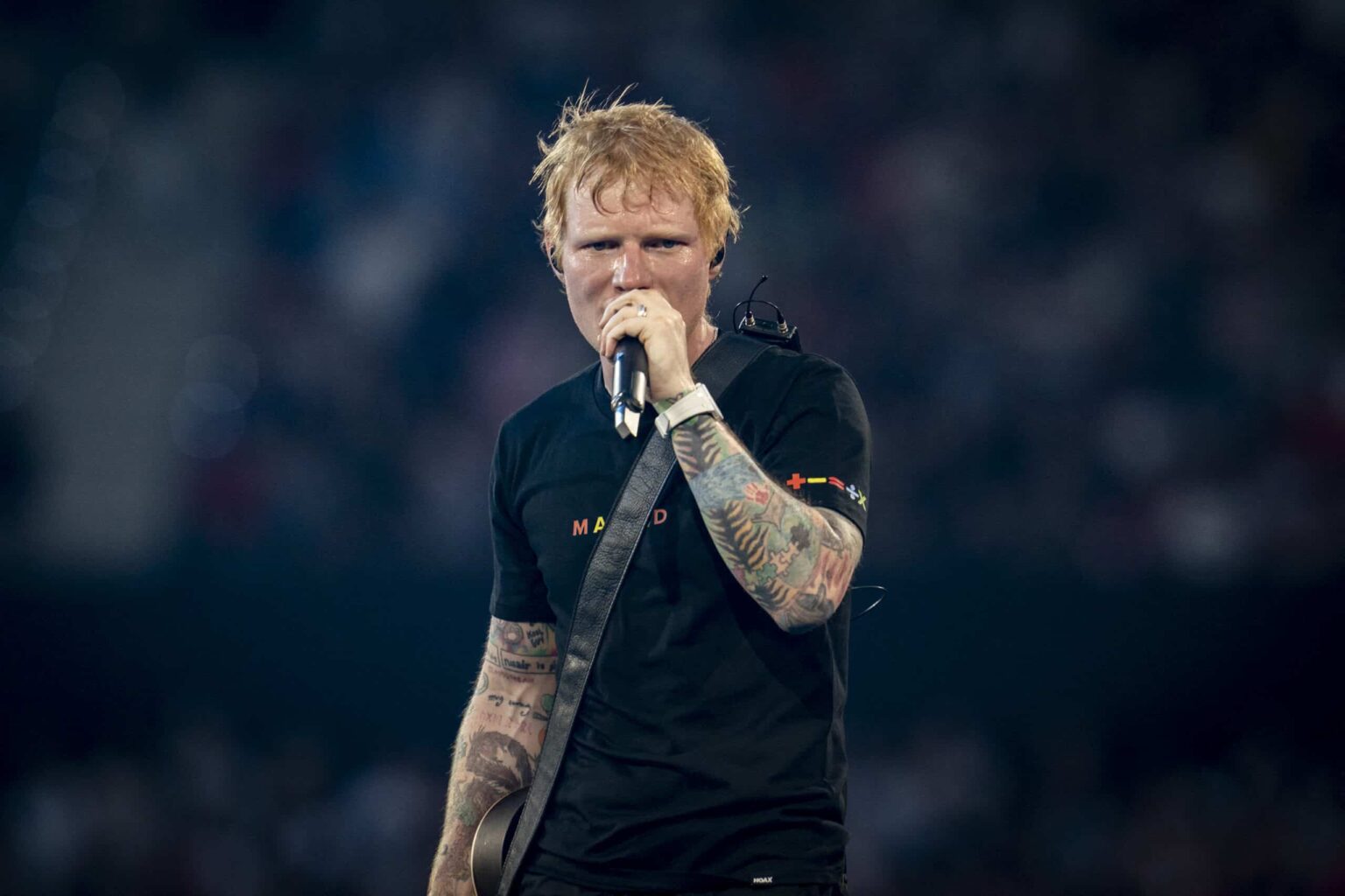 « Mon français laisse à désirer » : Ed Sheeran salue Pierre Garnier après un duo surprise à Lille
