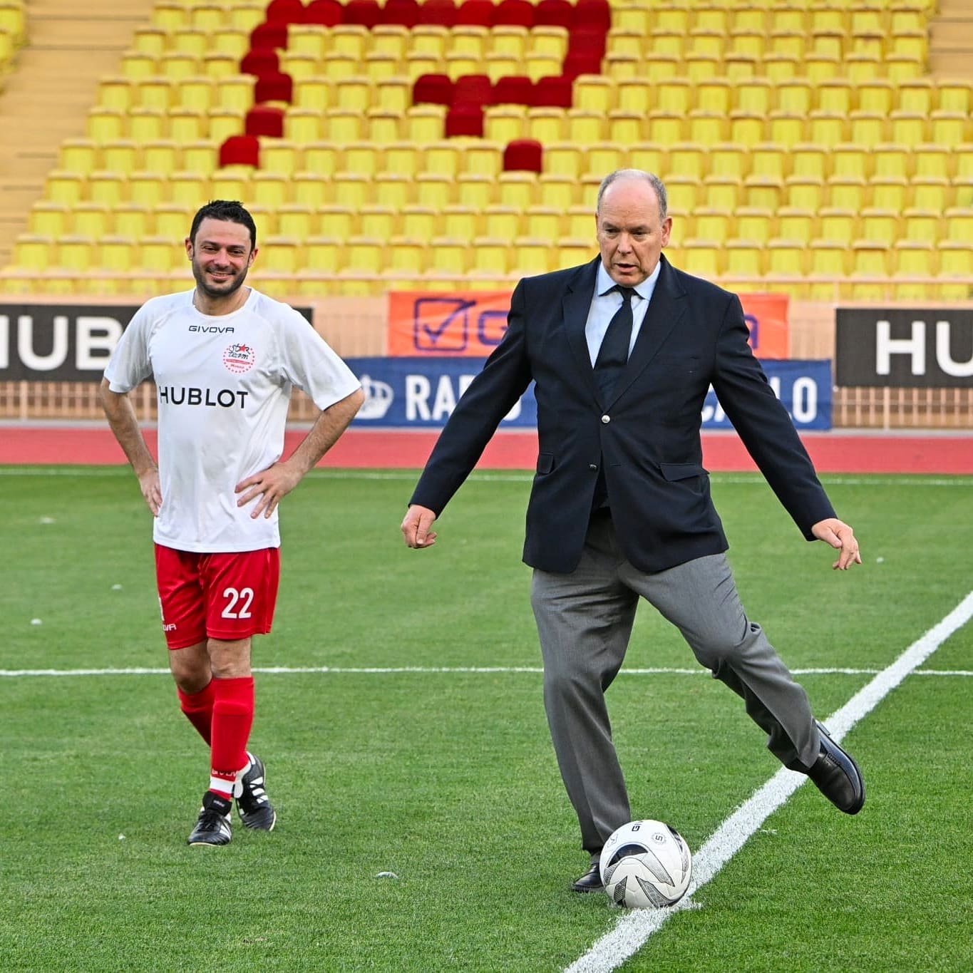 Les Propos &Quot;Peu Élégants&Quot; D'emmanuel Petit