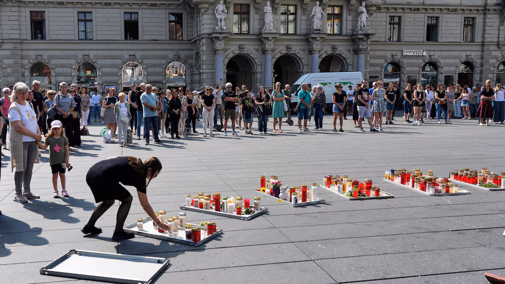 Minute de silence en Autriche après une fusillade meurtrière dans un lycée, les motivations toujours inconnues