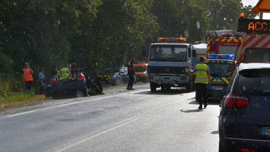 Drame en Aveyron : deux jeunes stagiaires périssent sur la route