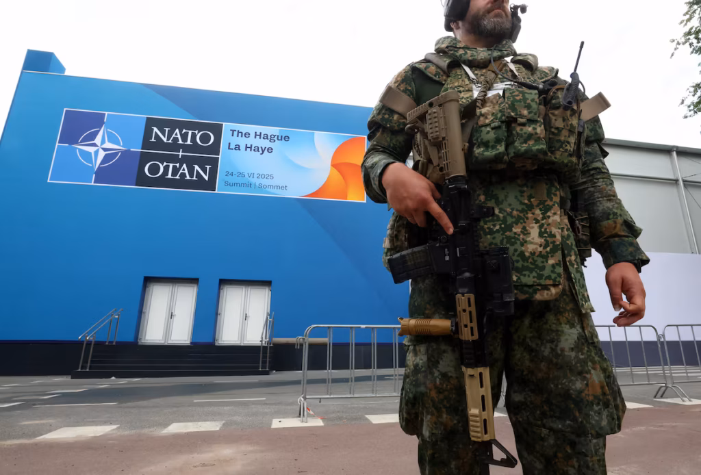 L’Espagne claque la porte du nouvel objectif de l’OTAN : Madrid refuse le diktat des 5 % du PIB pour l’armement