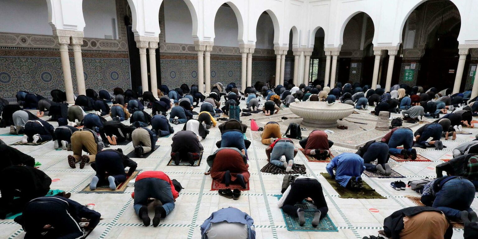 Château-Chinon : l’Institut de formation des imams visé par un gel des avoirs