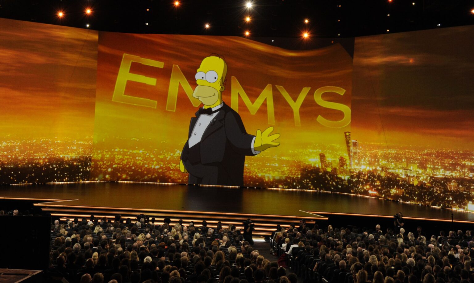 Alf Clausen, compositeur emblématique des Simpson, s’est éteint à 84 ans