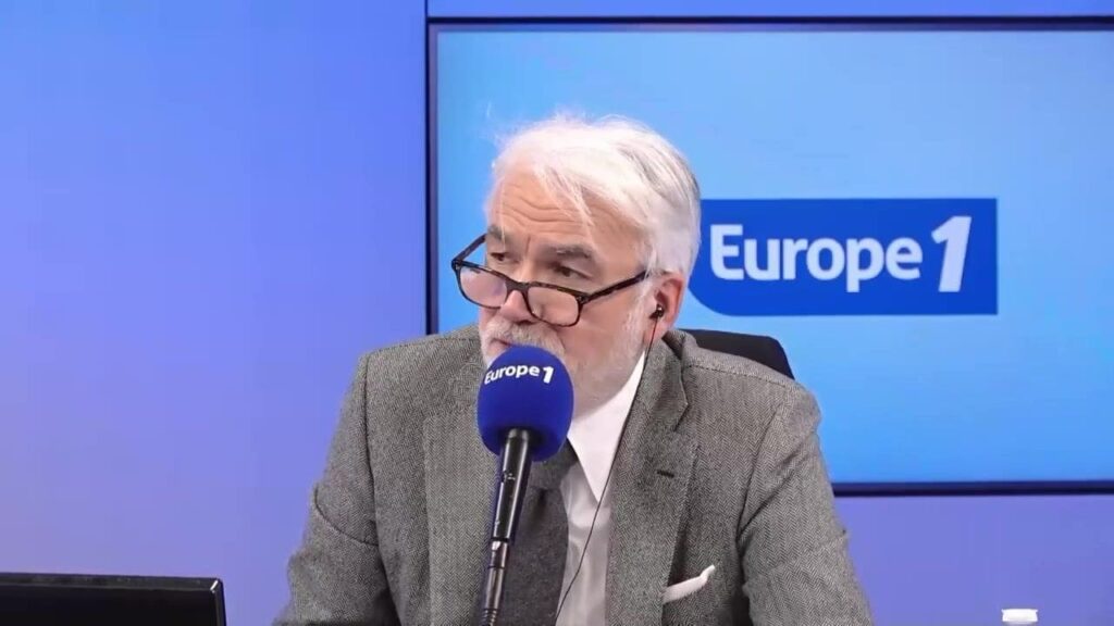 Pascal Praud succède à Cyril Hanouna sur Europe 1 à la rentrée : un nouveau rendez-vous dès le 25 août
