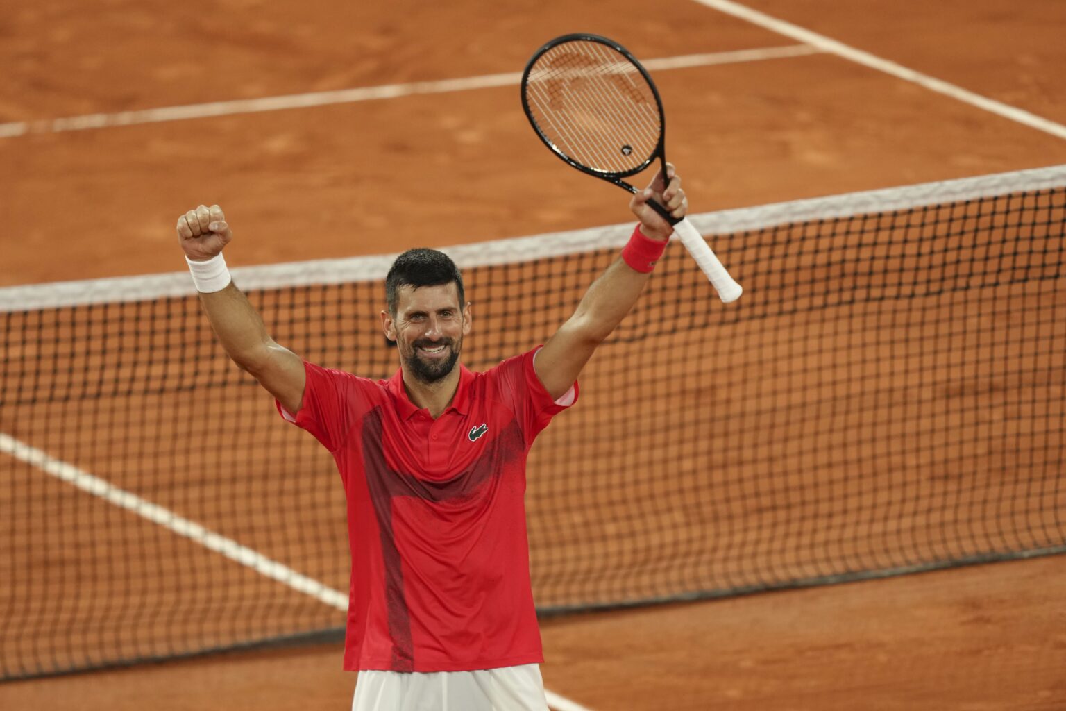 Roland-Garros 2025: Novak Djokovic se qualifie pour les demi-finales