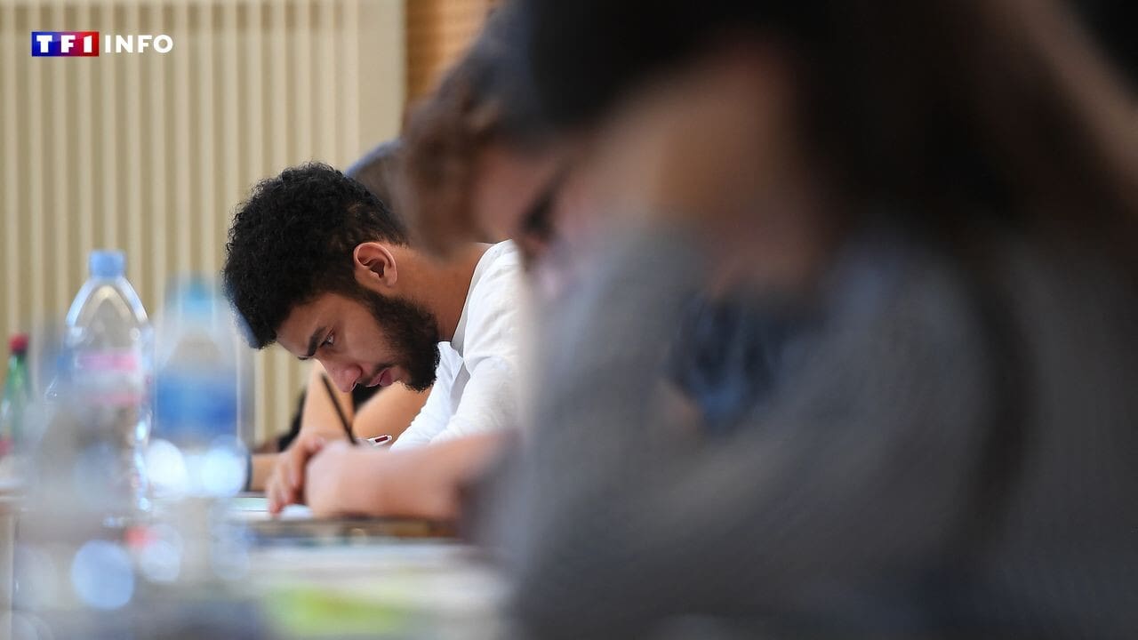 Baccalauréat: les fraudes en hausse de 14 %, les nouvelles technologies en ligne de mire