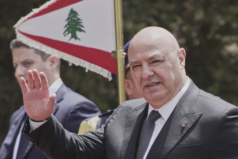 Bonne nouvelle pour le Liban! Le Hezbollah écoute le gouvernement et affirme qu’il «ne lancera pas sa propre attaque» contre Israël