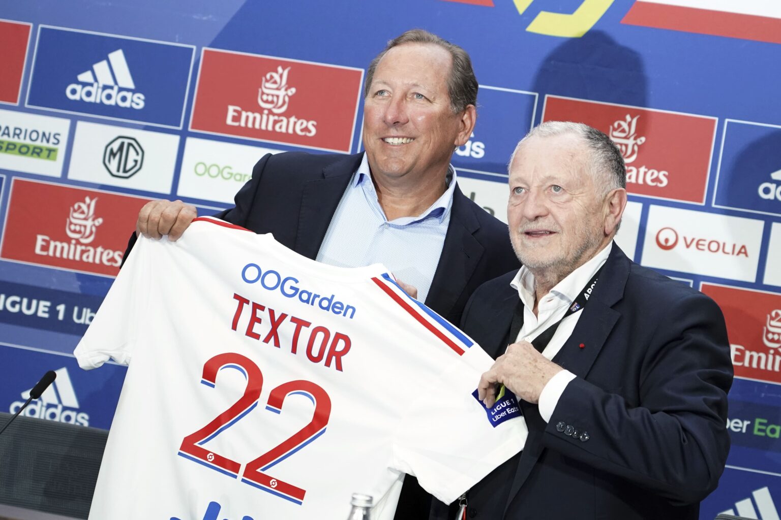 Coup de tonnerre! L’Olympique Lyonnais rétrogradé en Ligue 2 par la DNCG 