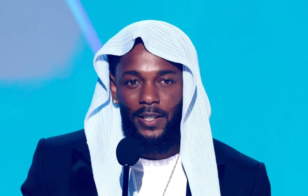  Kendrick Lamar triomphe aux BET Awards 2025 avec quatre récompenses majeures