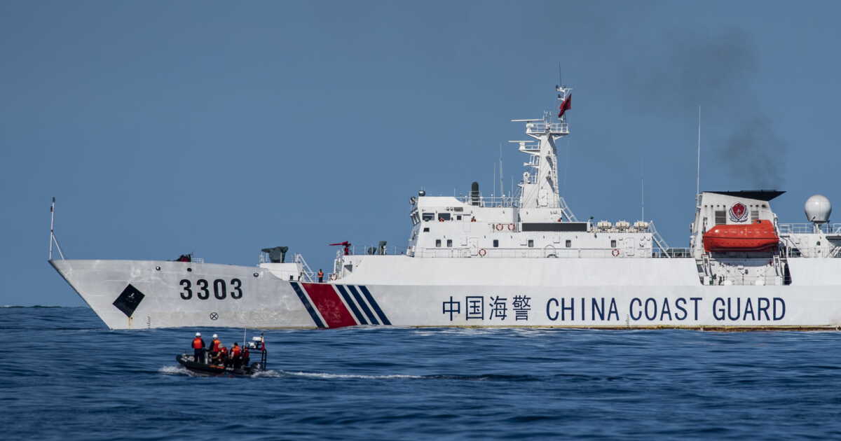 Tensions en mer de Chine méridionale : Manille accuse Pékin de manœuvres hostiles contre ses pêcheurs