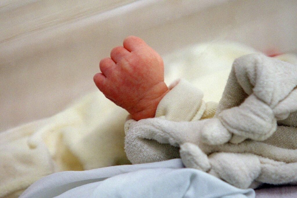 Une femme en état de mort cérébrale accouche d’un bébé prématuré en Géorgie