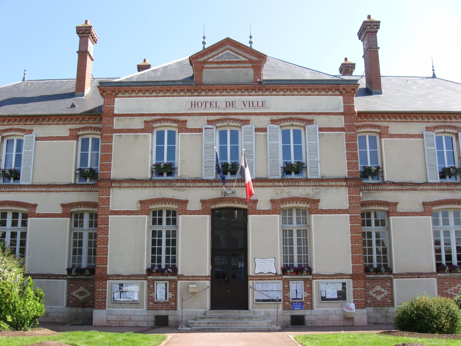 maire agressé à Bray-sur-Seine