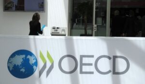 Croissance française : l’OCDE revoit ses prévisions à la baisse pour 2025