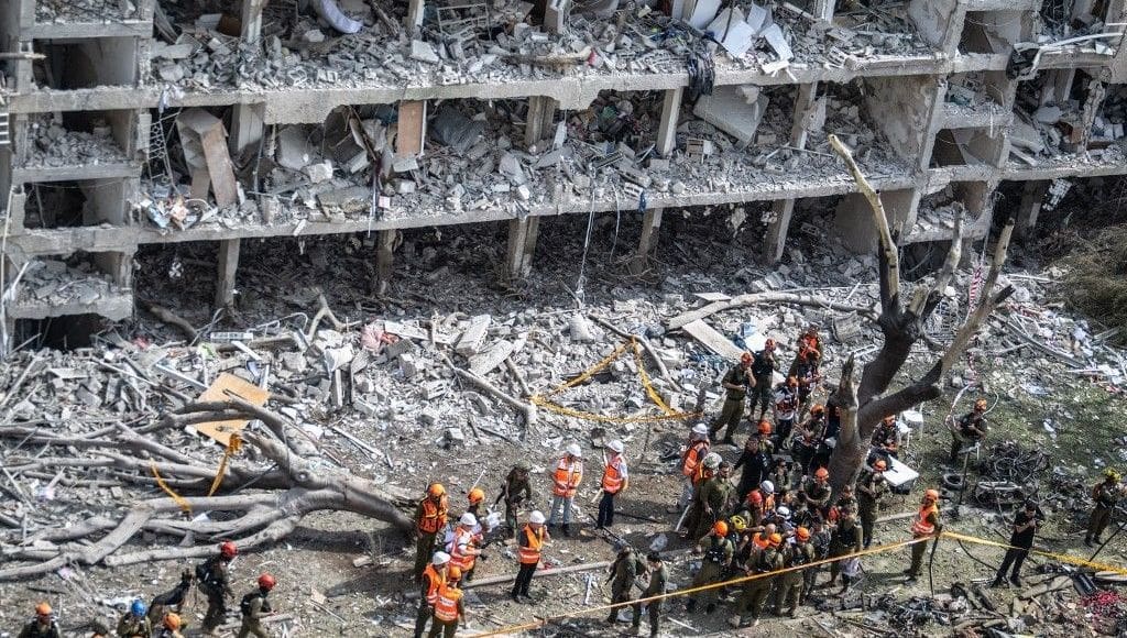 Tensions extrêmes après les frappes américaines : le monde retient son souffle face à la riposte annoncée de l’Iran