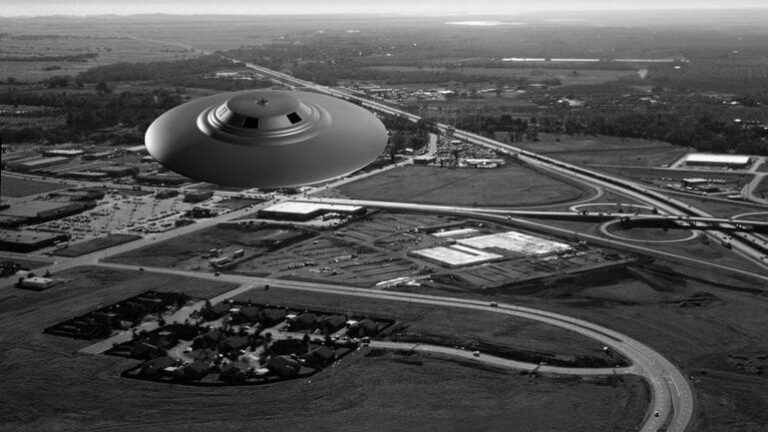 C’était un 24 juin : Apparition des premières « soucoupes volantes »