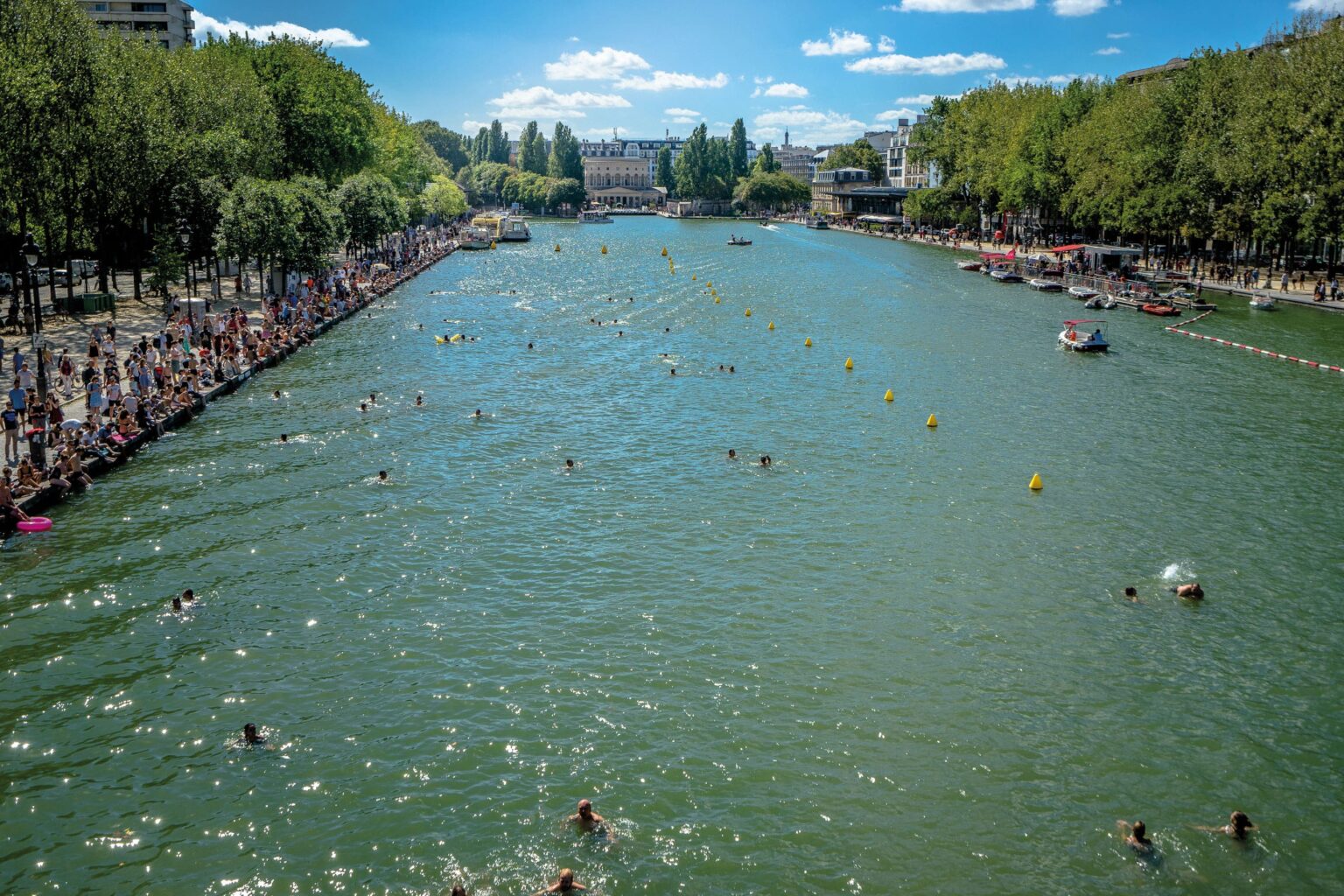 Un siècle après l’interdiction, Berlin rêve à nouveau de baignades dans la Spree