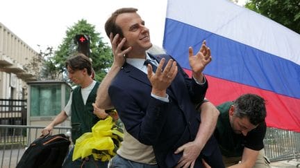 Vol de la statue de Macron au musée Grévin : deux militants de Greenpeace en examen