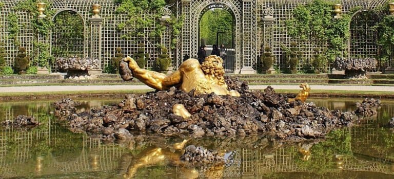 À Versailles, les statues parlent : l’IA au service de l’histoire
