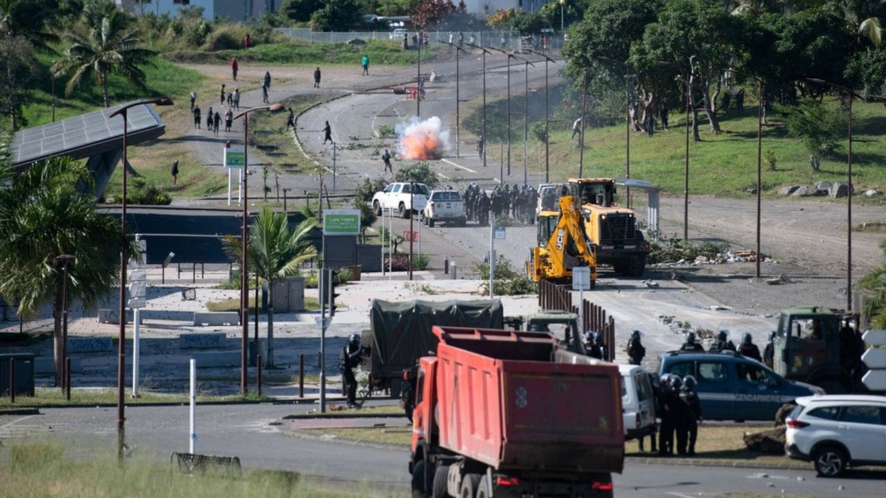 Nouvelle-Calédonie : Paris tente de relancer l’économie avant un accord politique incertain